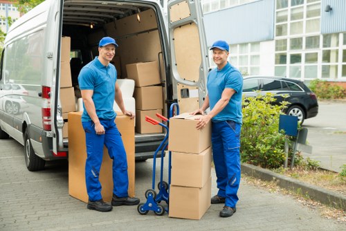 Moving team handling a compact household relocation in Upminsterbridge