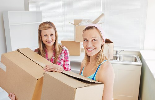 Packing and organising belongings for a local move in Upminsterbridge